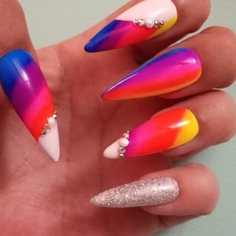 Insta sunset luxury acrylic/gel Press On Nails come in any shape and length